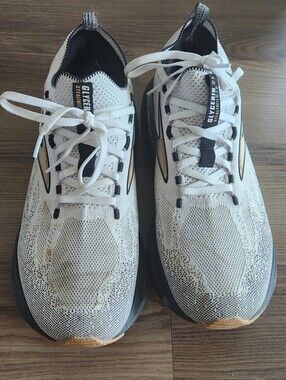 Men’s Running Shoes - White/Black sz 12